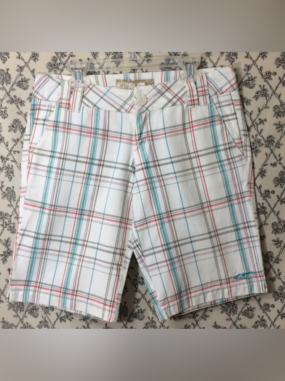 O’Neill Plaid Cotton Shorts Mid Rise Flap Back Pockets White Teal Red Gray Sz 0
